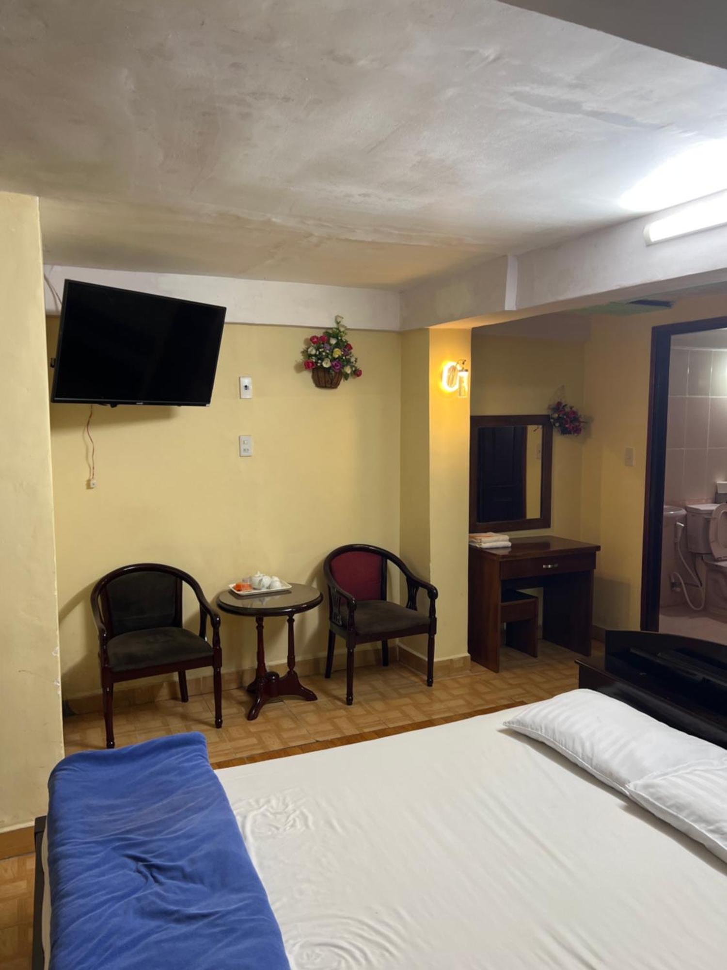 Khach San Lan Dai Hotel Da Lat Buitenkant foto